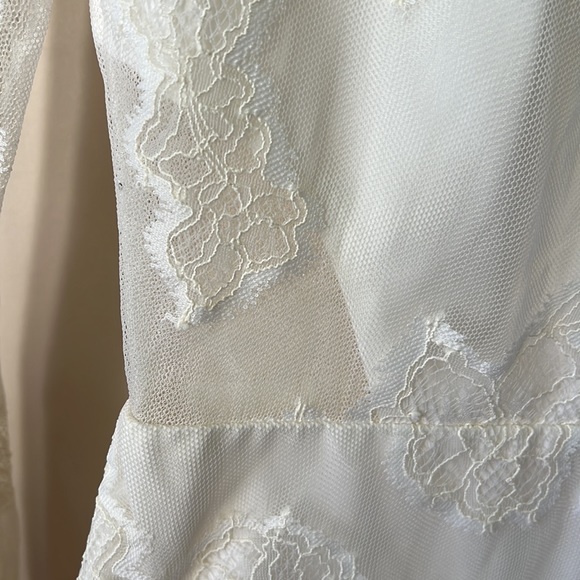 BCBGMAXAZRIA Womens Ambrose Lace Dress - Picture 6 of 16